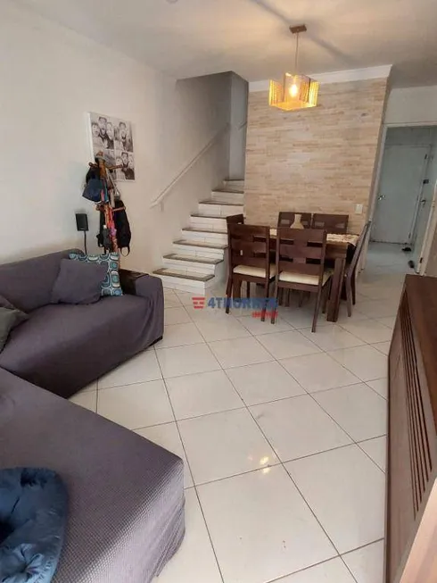 Foto 1 de Casa com 2 Quartos à venda, 90m² em Jardim Celeste, São Paulo