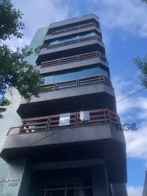 Foto 1 de Apartamento com 4 Quartos à venda, 162m² em Chácara das Pedras, Porto Alegre