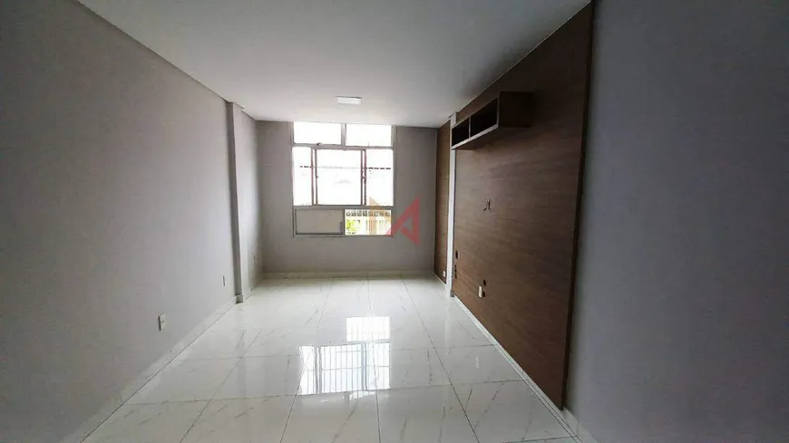 Foto 1 de Apartamento com 2 Quartos para alugar, 70m² em Praia da Costa, Vila Velha