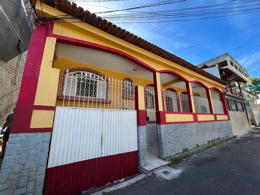 Foto 1 de Casa com 3 Quartos para alugar, 250m² em Bonfim, Vitória