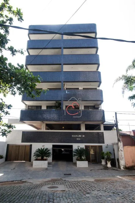 Foto 1 de Apartamento com 3 Quartos à venda, 100m² em Glória, Macaé