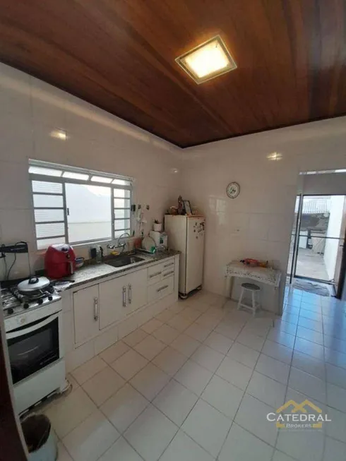 Foto 1 de Casa com 1 Quarto à venda, 70m² em Vila Santa Rosa, Jundiaí