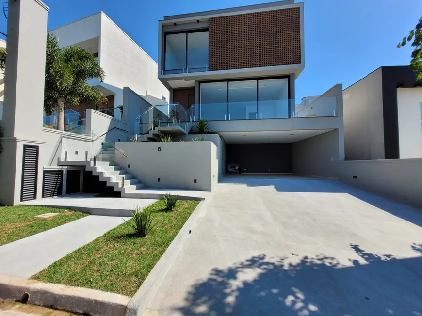 Foto 1 de Casa de Condomínio com 4 Quartos à venda, 310m² em Jardim das Cerejeiras, Arujá