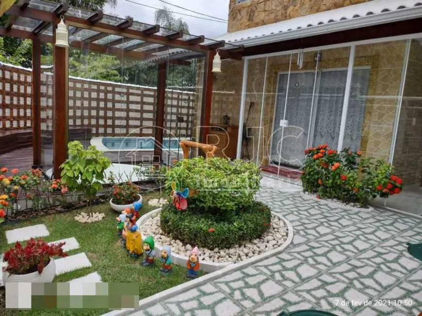 Foto 1 de Casa de Condomínio com 4 Quartos à venda, 164m² em Vargem Pequena, Rio de Janeiro