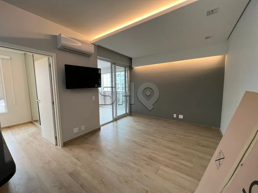 Foto 1 de Apartamento com 1 Quarto para alugar, 51m² em Vila Madalena, São Paulo