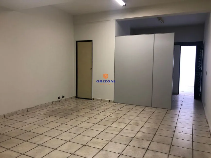 Foto 1 de para alugar, 39m² em Centro, Bauru