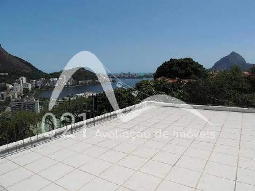 Foto 1 de Casa com 4 Quartos à venda, 600m² em Jardim Botânico, Rio de Janeiro