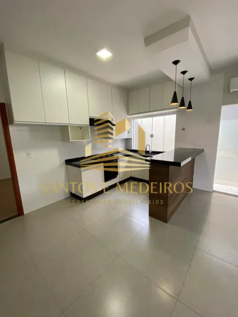 Foto 1 de Casa com 3 Quartos à venda, 150m² em Cidade Vergani, Pouso Alegre