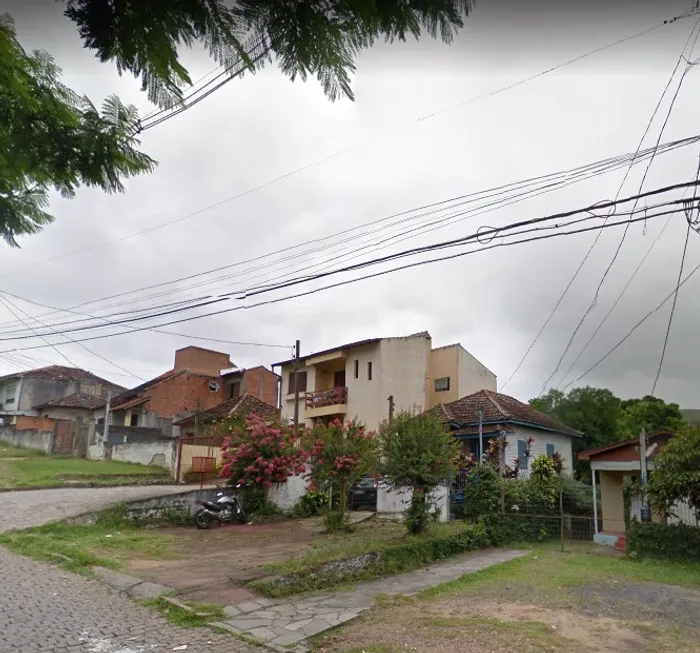 Foto 1 de Lote/Terreno à venda, 486m² em Teresópolis, Porto Alegre