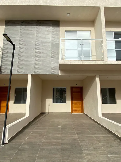 Foto 1 de Casa com 2 Quartos à venda, 69m² em Polvilho, Cajamar