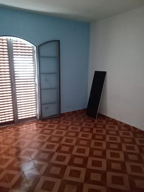 Foto 1 de Casa com 2 Quartos para alugar, 80m² em Vila Continental, São Paulo
