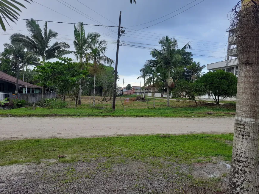 Foto 1 de Lote/Terreno à venda, 360m² em Balneário Cambijú, Itapoá