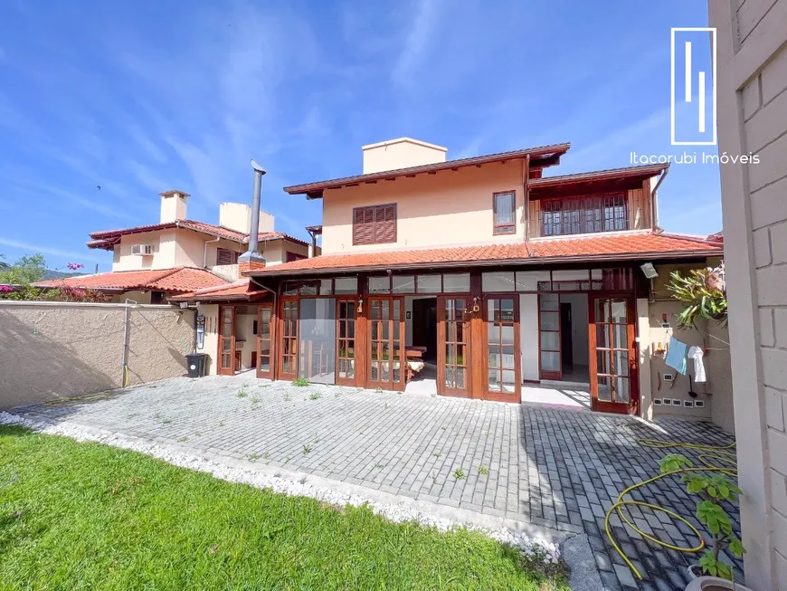 Foto 1 de Casa com 3 Quartos à venda, 235m² em Santa Mônica, Florianópolis