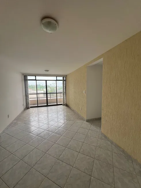 Foto 1 de Apartamento com 2 Quartos para alugar, 200m² em Centro, Araruama