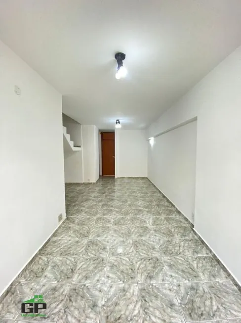 Foto 1 de Apartamento com 2 Quartos à venda, 56m² em Taquara, Rio de Janeiro