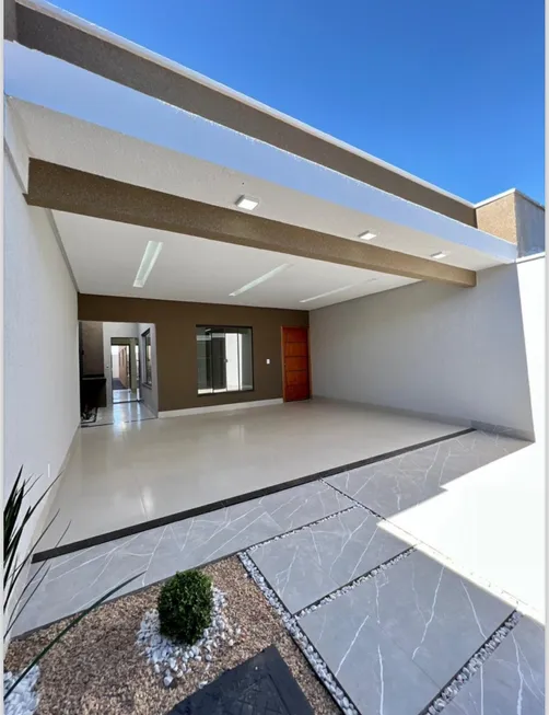 Foto 1 de Casa com 3 Quartos à venda, 120m² em Setor Cristina II Expansao, Trindade