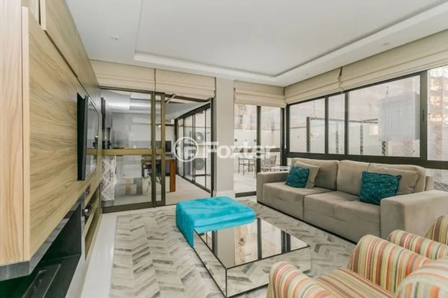 Foto 1 de Apartamento com 2 Quartos à venda, 131m² em Auxiliadora, Porto Alegre