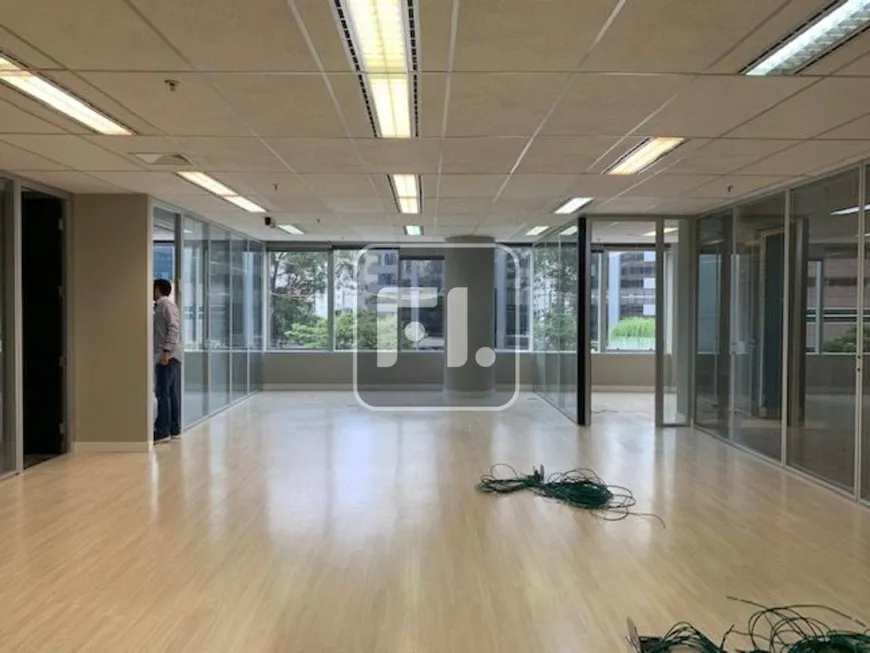 Foto 1 de Sala Comercial para alugar, 311m² em Vila Olímpia, São Paulo