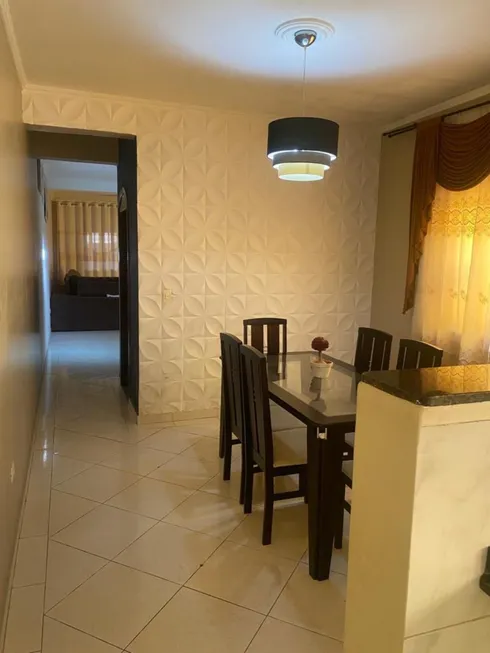 Foto 1 de Casa com 3 Quartos à venda, 170m² em Vila Cleto, Poá