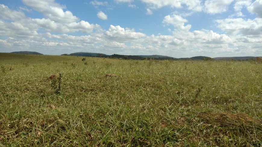 Foto 1 de Lote/Terreno à venda, 20000m² em Zona Rural, Cordisburgo