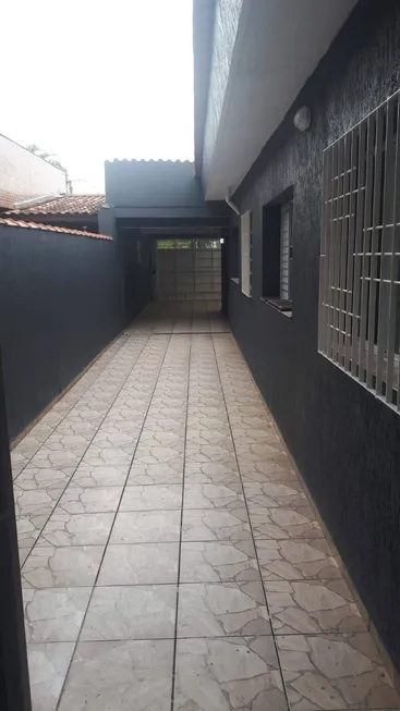 Foto 1 de Casa com 2 Quartos à venda, 140m² em Vila Pires, Santo André