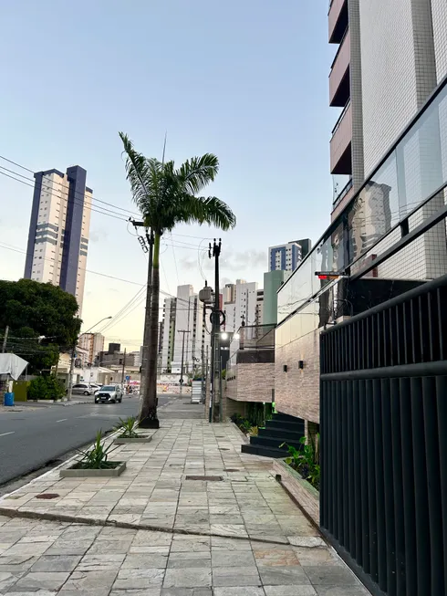 Foto 1 de Apartamento com 3 Quartos à venda, 118m² em Manaíra, João Pessoa