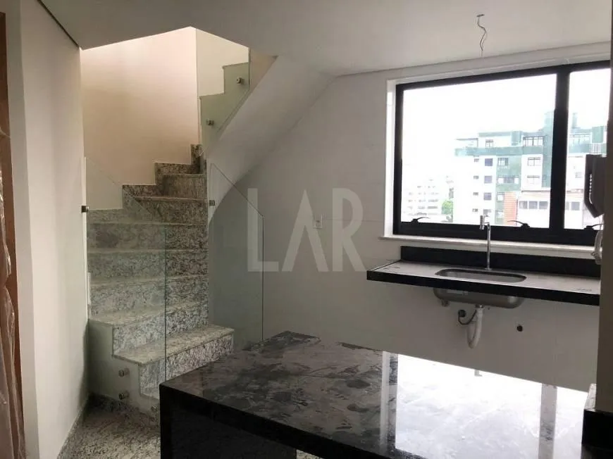 Foto 1 de Cobertura com 1 Quarto à venda, 90m² em Santa Efigênia, Belo Horizonte