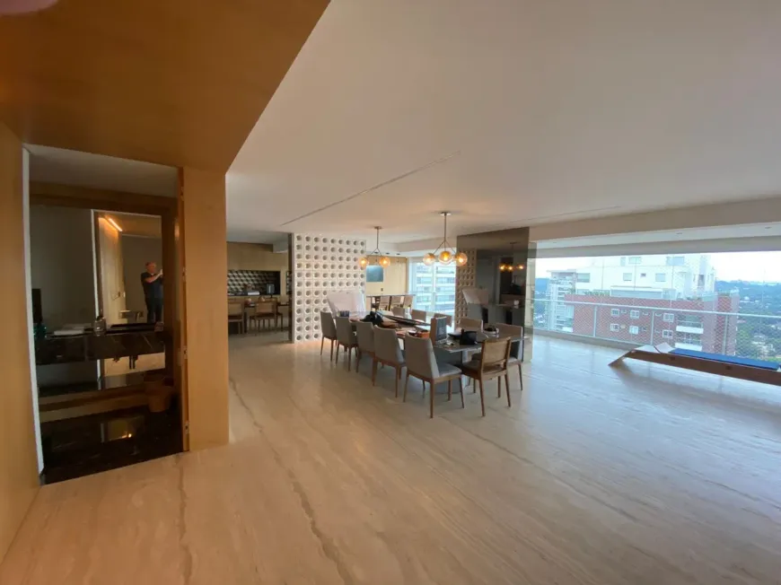 Foto 1 de Apartamento com 4 Quartos à venda, 370m² em Campo Belo, São Paulo