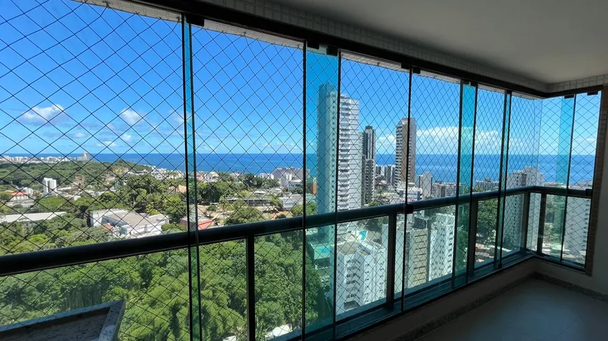 Foto 1 de Apartamento com 2 Quartos para alugar, 83m² em Jardim Apipema, Salvador