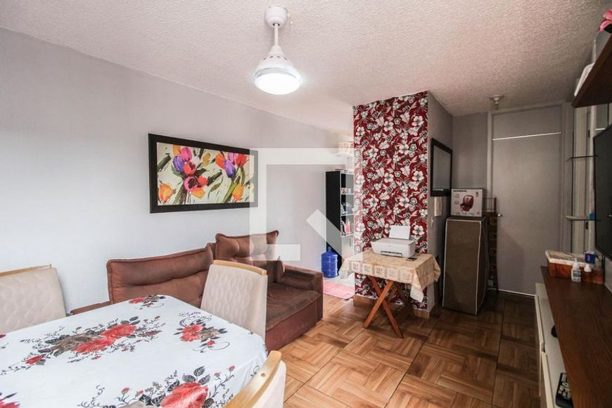 Foto 1 de Apartamento com 2 Quartos para alugar, 65m² em Bom Pastor, Belford Roxo