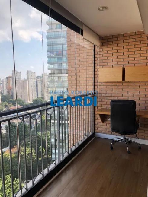 Foto 1 de Apartamento com 2 Quartos à venda, 48m² em Vila Nova Conceição, São Paulo