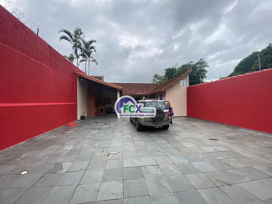 Foto 1 de Casa com 3 Quartos à venda, 127m² em Jardim Palmeiras, Itanhaém
