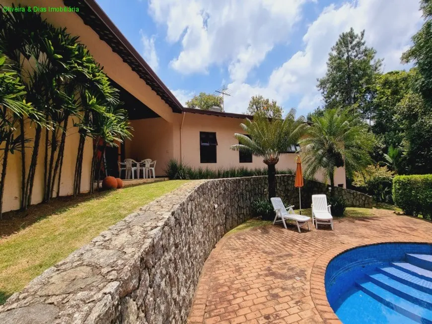 Foto 1 de Casa de Condomínio com 3 Quartos para venda ou aluguel, 505m² em Granja Viana, Cotia
