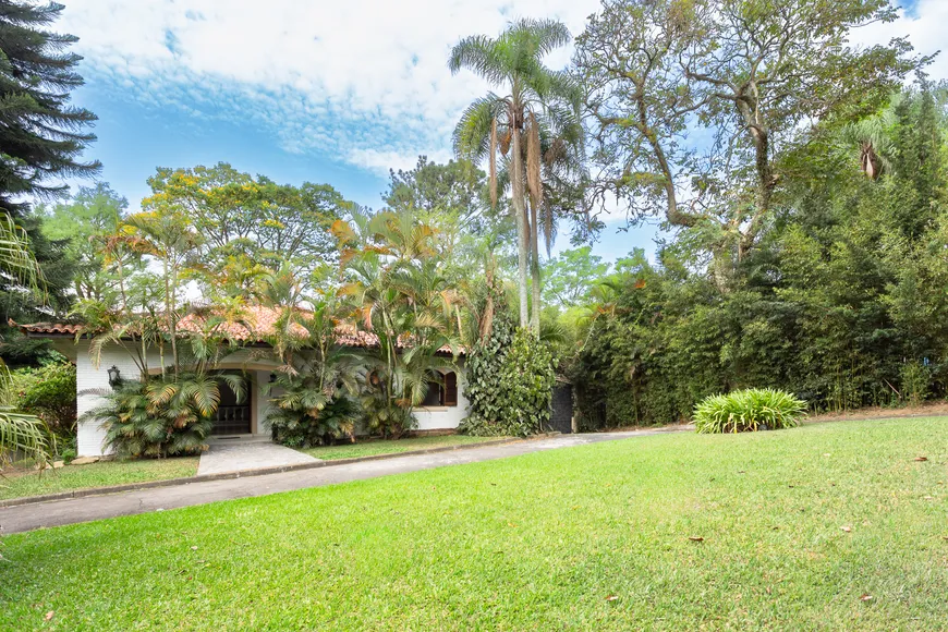 Foto 1 de Casa de Condomínio com 4 Quartos à venda, 520m² em Chácara Granja Velha, Carapicuíba