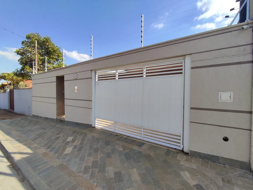 Foto 1 de Casa com 3 Quartos à venda, 175m² em Chácara Machadinho II, Americana