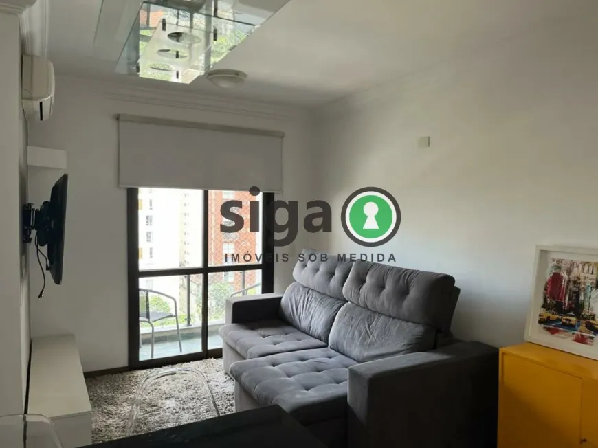 Foto 1 de Apartamento com 1 Quarto para alugar, 42m² em Vila Olímpia, São Paulo