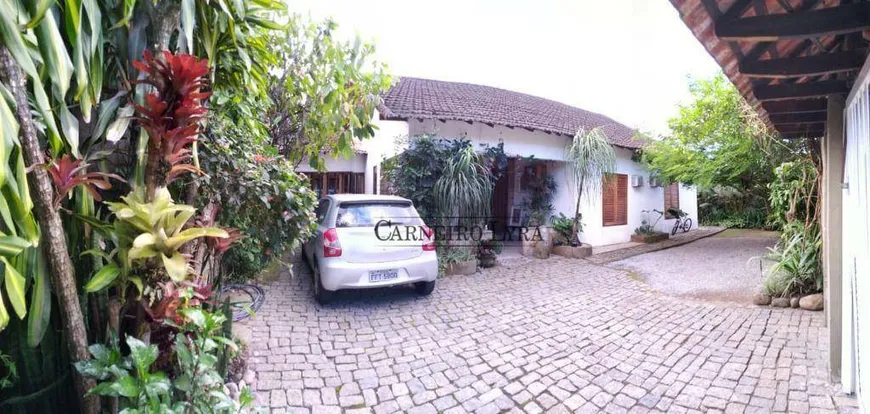 Foto 1 de Casa com 3 Quartos à venda, 178m² em Caborê, Paraty