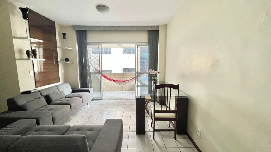 Foto 1 de Apartamento com 3 Quartos à venda, 86m² em Ponta Verde, Maceió