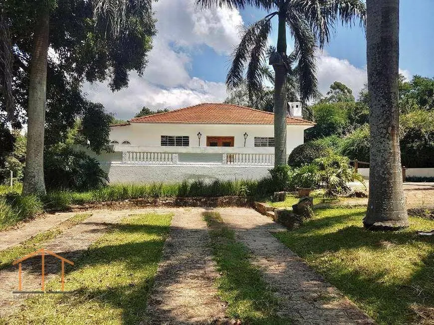 Foto 1 de Fazenda/Sítio com 8 Quartos para venda ou aluguel, 700m² em , Cabreúva