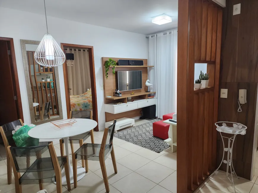 Foto 1 de Apartamento com 1 Quarto à venda, 70m² em Braga, Cabo Frio