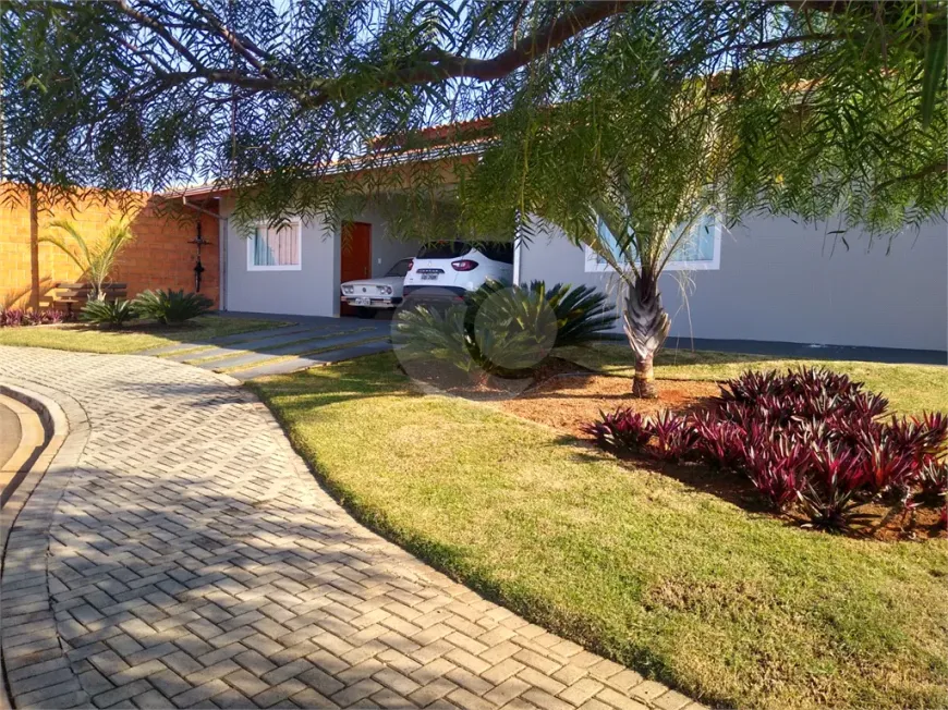 Foto 1 de Casa com 3 Quartos à venda, 170m² em , Itapetininga