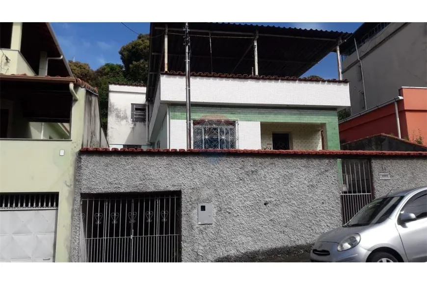 Foto 1 de Casa com 4 Quartos à venda, 157m² em Grajaú, Juiz de Fora