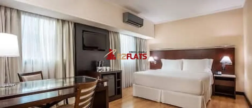 Foto 1 de Flat com 1 Quarto para alugar, 27m² em Itaim Bibi, São Paulo