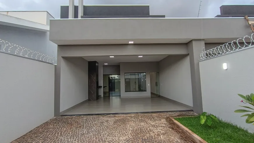 Foto 1 de Casa com 3 Quartos à venda, 126m² em Loteamento Gameleira, Rio Verde