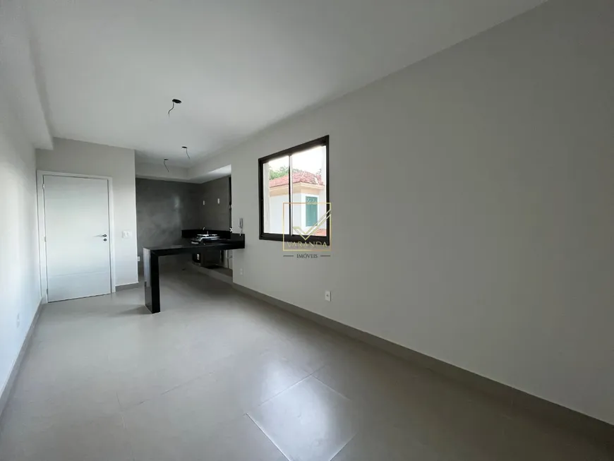 Foto 1 de Apartamento com 1 Quarto à venda, 40m² em Floresta, Belo Horizonte