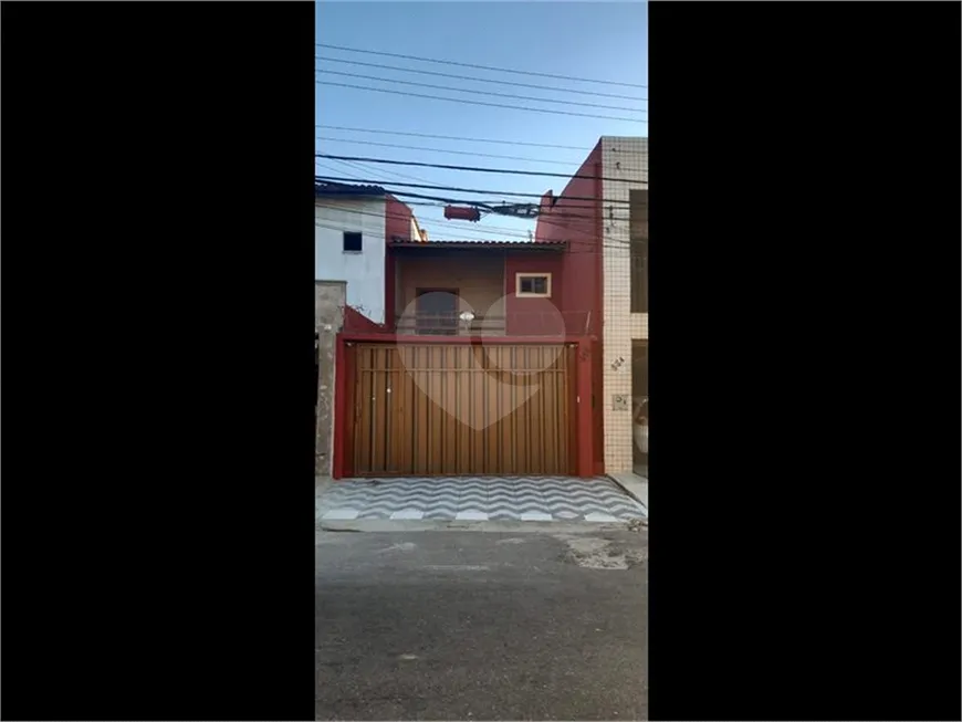 Foto 1 de Casa com 4 Quartos à venda, 174m² em Montese, Fortaleza