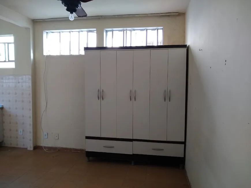 Foto 1 de Kitnet com 1 Quarto para alugar, 30m² em Barra De Guaratiba, Rio de Janeiro