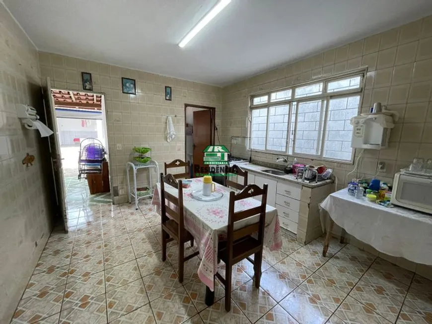 Foto 1 de Casa com 3 Quartos à venda, 360m² em Vila Santa Maria de Nazareth, Anápolis