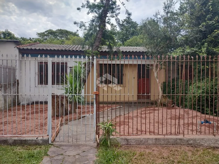 Foto 1 de Casa com 2 Quartos à venda, 130m² em Morro Santana, Porto Alegre