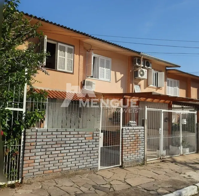 Foto 1 de Casa de Condomínio com 2 Quartos à venda, 83m² em Alto Petrópolis, Porto Alegre